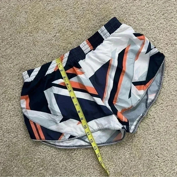 Sweaty Betty Running Yoga Shorts 2” Women’s Size Medium Elastic Waist Drawstring - Picture 7 of 13